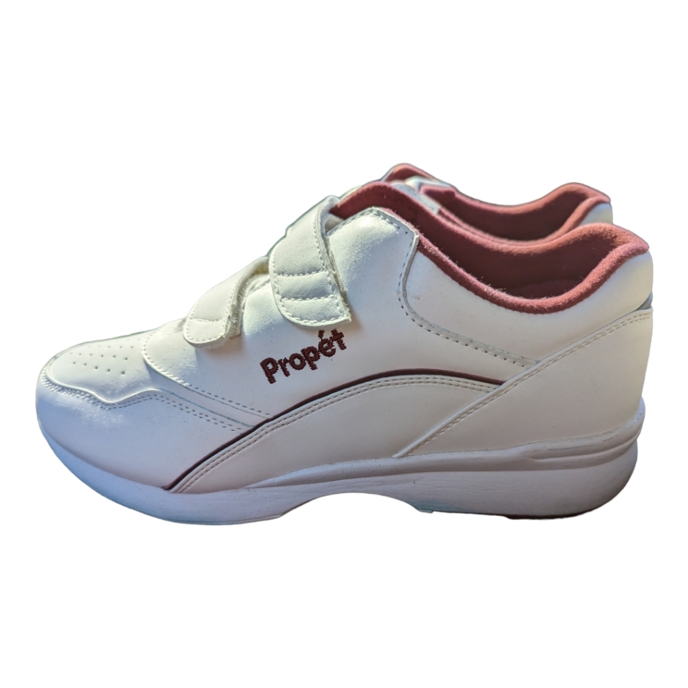 Propet Tour Walker with Velcro Straps - Picture 2 of 5
